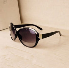 Load image into Gallery viewer, High Quality Vintage Fashion Sun Glasses - Unfazed Tees
